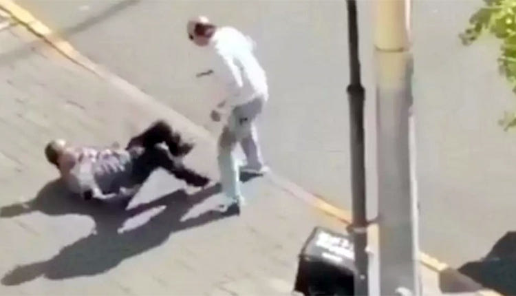 Επιθέσεις στο Πεκίνο και στο Παρίσι 