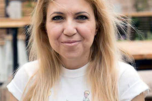 Μια Ηρακλειώτισσα στο νέο Δημοτικό Συμβούλιο της Αθήνας! H ψυχολόγος και εκπαιδευτικός Δέσποινα Λιμνιωτάκη εκλέγεται με τον Χάρη Δούκα. Ο νέος δήμαρχος Αθηναίων ήθελε έφτιαξε ένα πολυσυλλεκτικό ψηφοδέλτιο και την συμπεριέλαβε στην ομάδα του.