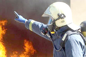 Οι γείτονές της έβγαλαν την 62χρονη από το σπίτι που καιγόταν