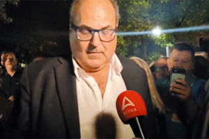 Η δήλωση του δήμαρχου Χαλανδρίου, Σίμου Ρούσσου, μετά την εκλογική νίκη του.