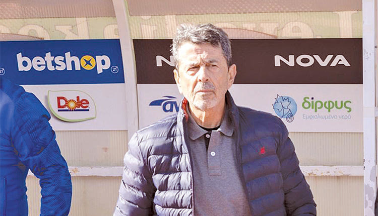 Στο πλευρό του Πετράκη