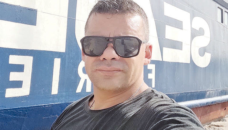 Ο άτυχος Χαρίδημος Παπαδάκης σκοτώθηκε χθες στον Πειραιά