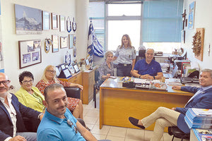 Στιγμιότυπο από τη συνάντηση με τη διοίκηση της Διεθνούς Ένωσης Αστυνομικών