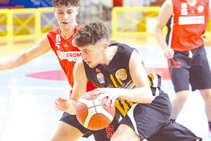 Φάση από το παιχνίδι εφήβων Εργοτέλης-Ανδρογέας