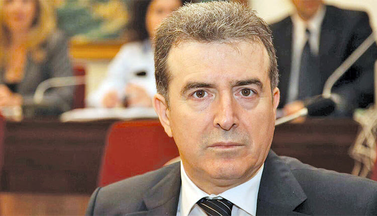 ΓΙΑΤΙ ΕΔΙΩΞΕ Ο ΧΡΥΣΟΧΟΪΔΗΣ ΤΗ ΔΙΟΙΚΗΣΗ ΤΟΥ ΒΕΝΙΖΕΛΕΙΟΥ Το χρονικό μιας προαναγγελθείσας αποπομπής