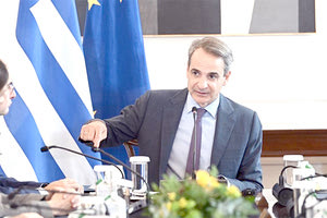 Επιπλήξεις για τους υπουργούς της κυβέρνησης περιλάμβανε το χθεσινό υπουργικό συμβούλιο