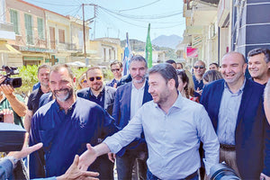 ΑΝΔΡΟΥΛΑΚΗΣ ΝΙΚΟΣ