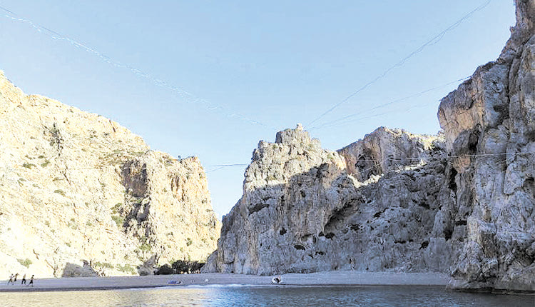Σημείο συνάντησης το Αγιοφάραγγο για το extreme sport