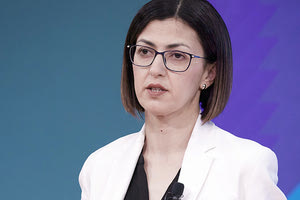 “Πυρ” κατά της Ειρήνης Αγαπηδάκη