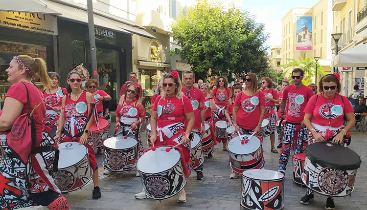 Η ομάδα κρουστών Batala Creta