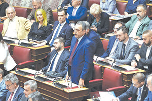 Οι ύποπτοι «Σπαρτιάτες» και η αφωνία του Στίγκα