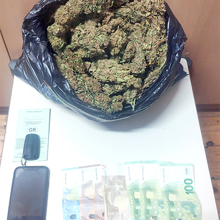 Κατείχε κάνναβη