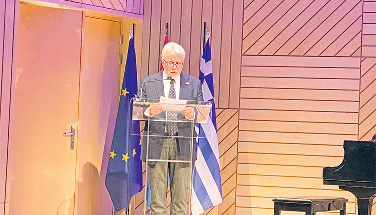 Ο κ. Αεράκης 