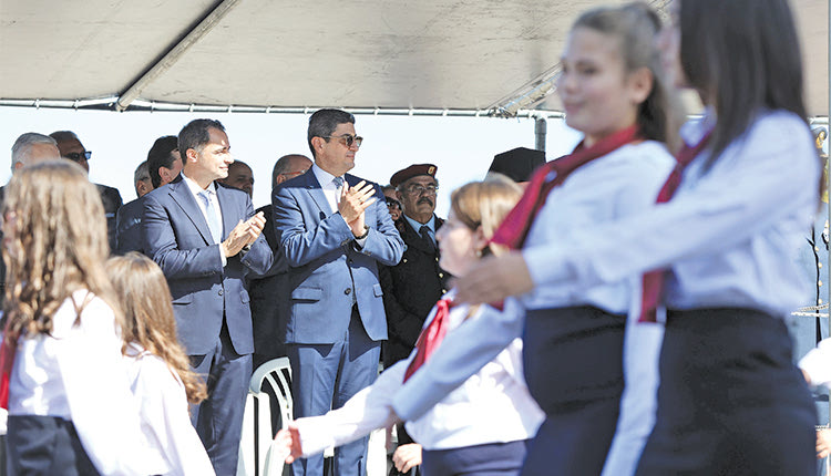  Την κυβέρνηση εκπροσώπησε ο Λευτέρης Αυγενάκης, ενώ το ‘‘παρών’’ έδωσε και ο Μάξιμος Σενετάκης