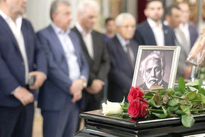 Από τον Ιερό Μητροπολιτικό Ναό Αγίου Μηνά η κηδεία του Γιώργου Γραμματικάκη