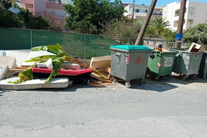 Βουλιάζει στην παρακμή των ανεξέλεγκτων χωματερών το Ηράκλειο