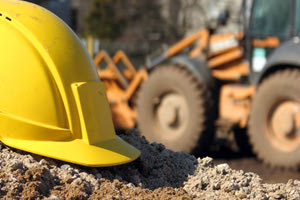 Ανασύρθηκε χωρίς τις αισθήσεις του μετά από εργατικό ατύχημα