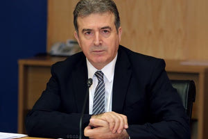 Στο Ηράκλειο για το διαλυμένο Βενιζέλειο ο Χρυσοχοΐδης