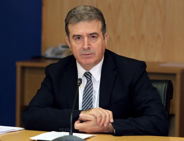 Στο Ηράκλειο για το διαλυμένο Βενιζέλειο ο Χρυσοχοΐδης