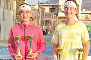 Η Βιανιτάκη με την Σταματάκη διακρίθηκαν στην κατηγορία 12 ετών