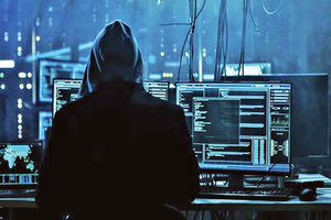 υποκλοπες predator