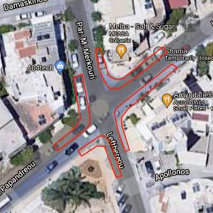 Στη συμβολή των οδών Μ. Μερκούρη, Λευθεραίου και Παπανδρέου