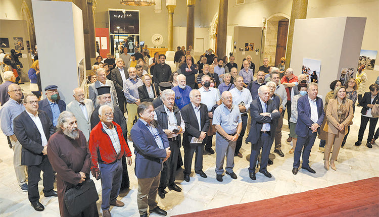 Πλήθος κόσμου παρέστη στα εγκαίνια