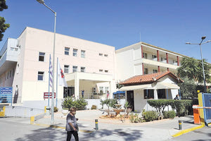 Τα “εντέλλεσθε” συνεχίζουν να πέφτουν “βροχή” στο Βενιζέλειο