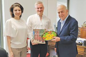 Ουκρανοί πρόξενοι στη Λότζια