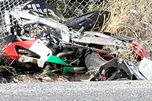 Δραματική κατάληξη είχε σφοδρή η σύγκρουση των δύο μοτοσικλετών (φωτο Γιάννης Λιονάκης)