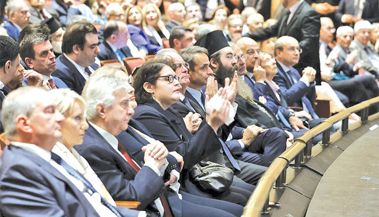 Πλήθος κόσμου και πολιτικών τίμησαν τη μνήμη της Μαριέττας Γιαννάκου