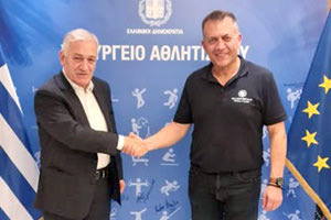 Ο υπουργός Αθλητισμού με τον πρόεδρο της ΚΕΔΕ