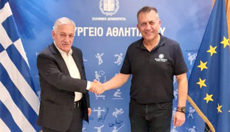 Ο υπουργός Αθλητισμού με τον πρόεδρο της ΚΕΔΕ