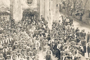 ΦΩΤΟΗΜΕΡΑΣ: Φωτογραφία ντοκουμέντο: Από τον εορτασμό της επετείου στη Μονή Αρκαδίου το 1899.