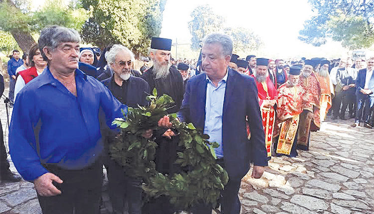  Ο ΠΕΡΙΦΕΡΕΙΑΡΧΗΣ ΣΤΙΣ ΕΚΔΗΛΩΣΕΙΣ ΓΙΑ ΤΟ ΟΛΟΚΑΥΤΩΜΑ  ΤΟΥ ΑΡΚΑΔΙΟΥ
Με λαμπρότητα τιμήθηκε η 157η επέτειος στο Ρέθυμνο και την ιστορική Μονή 
