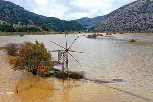 Πριν τρία ακριβώς χρόνια το Οροπέδιο Λασιθίου ήταν γεμάτο νερά