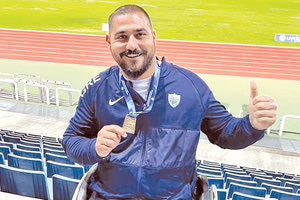 Ο Μανώλης Στεφανουδάκης ετοιμάζεται για το Παρίσι