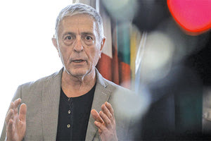 Αιχμές εναντίον του Κασσελάκη και από τον Κουλόγλου