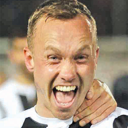 Αντίπαλοι Γκλάζερ 			με Τοράρινσον