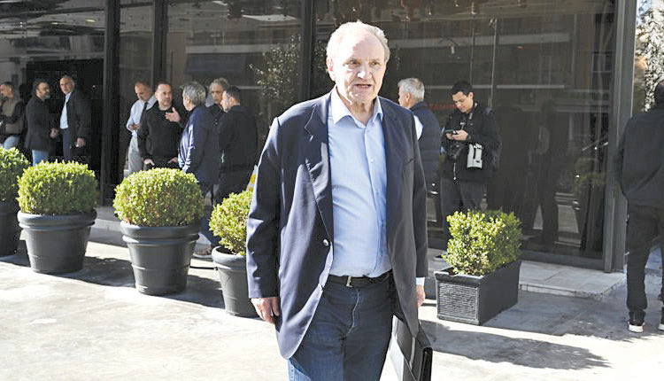 Τζουμάκας: Αδίστακτοι μασκοφόροι