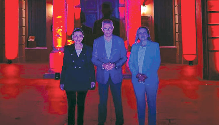 Ωραία η χθεσινή δράση φωταγώγησης του κεντρικού κτηρίου Περιφέρειας Κρήτης με αφορμή την Παγκόσμια Ημέρα Ομφαλικού Αίματος.