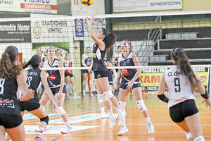 Να επιστρέψουν στις νίκες θέλουν οι γυναίκες του ΟΦΗ