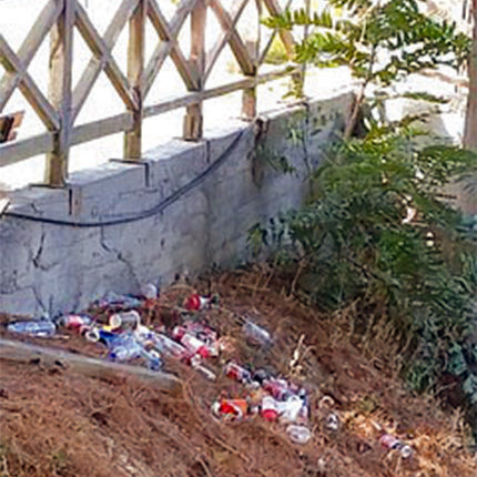 Πληθαίνουν οι διαμαρτυρίες των πολιτών που βλέπουν ότι την ίδια ώρα που βρίσκεται σε πλήρη αποδόμηση η Υπηρεσία Καθαριότητας