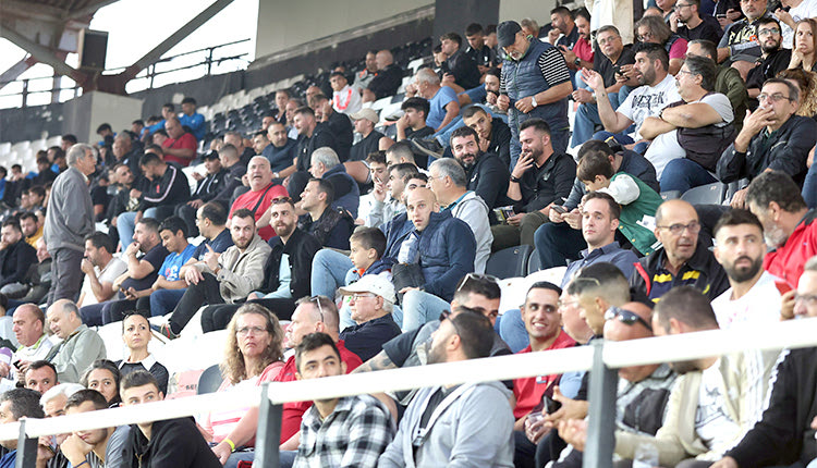 Απογοητευμένος ο κόσμος του ΟΦΗ από τη πορεία της ομάδας τον τελευταίο μήνα