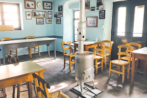 Ο καφενές είναι η Βουλή του χωριού