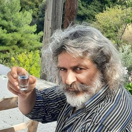 Ο Κωστής Μουδάτσος