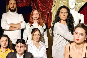 ΘΕΑΤΡΙΚΗ ΣΚΗΝΗ ΗΡΑΚΛΕΙΟΥ: «Σιγήν ιχθύος» για δύο ακόμα παραστάσεις