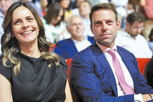 ΑΝΤΙΠΑΡΑΘΕΣΗ ΚΑΣΣΕΛΑΚΗ-ΑΧΤΣΙΟΓΛΟΥ Μαίνεται ο εμφύλιος στον ΣΥΡΙΖΑ