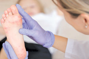 Επί ποδός οι ιατρικές Αρχές για τα αυξητικά κρούσματα κυρίως κοξάκι, αλλά και για την παιδική πνευμονία στην Κίνα