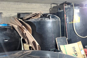 Μέρος της κατασχεθείσας ποσότητας των 16 τόνων ρακής